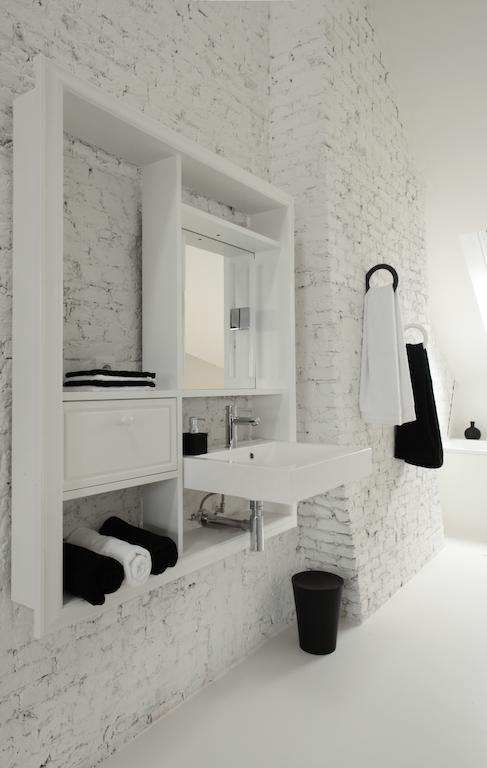 Maison Nationale City Flats & Suites Antwerp Room photo Bathroom